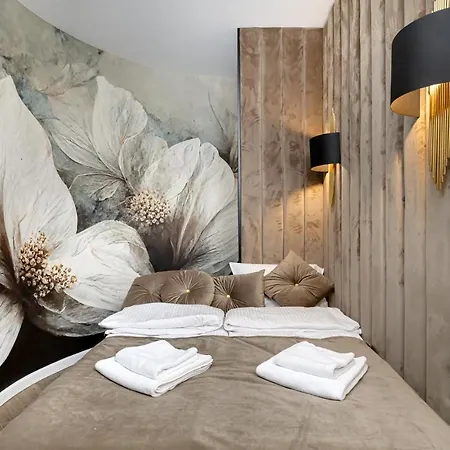 2-bedroom Delux Wwa24 * Varsóvia